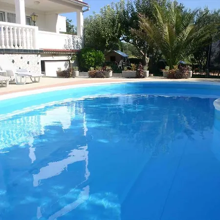 Three-bedroom In Barbat Ii *